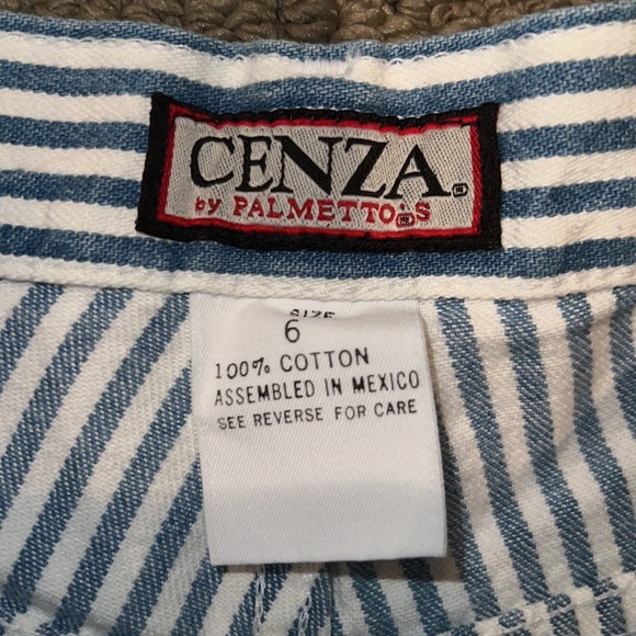 Striped Vintage Mom Shorts - Picture 3 of 3